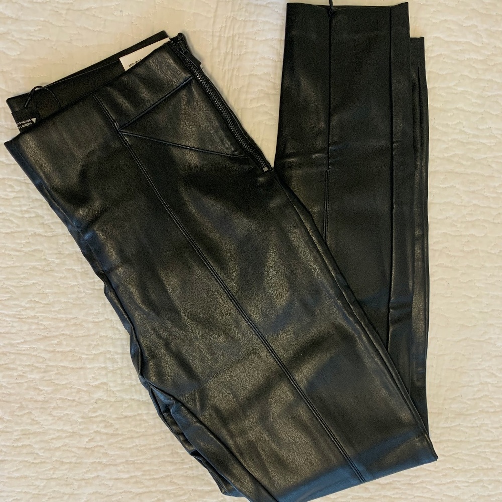 (NWT) Zara Faux-Leather Leggings/Pants